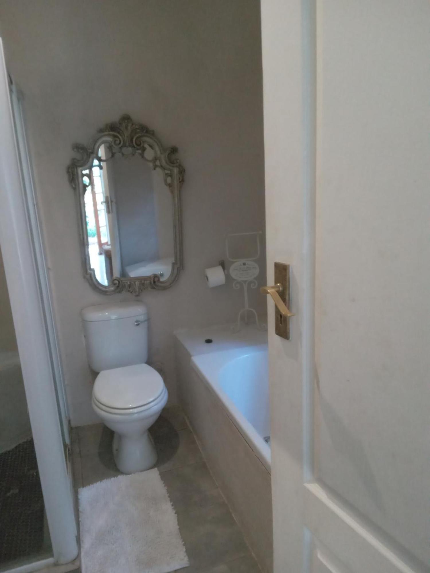 Emerald Guest House Springs Extérieur photo