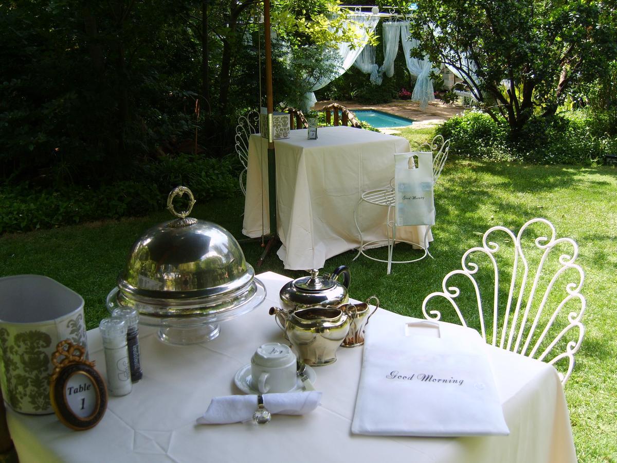 Emerald Guest House Springs Extérieur photo